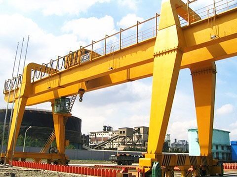 high-quality-AIMIX-double-girder-gantry-crane